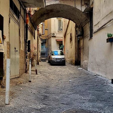 شقة Casa Di Maggio - Centro Storico Napoli المظهر الخارجي الصورة